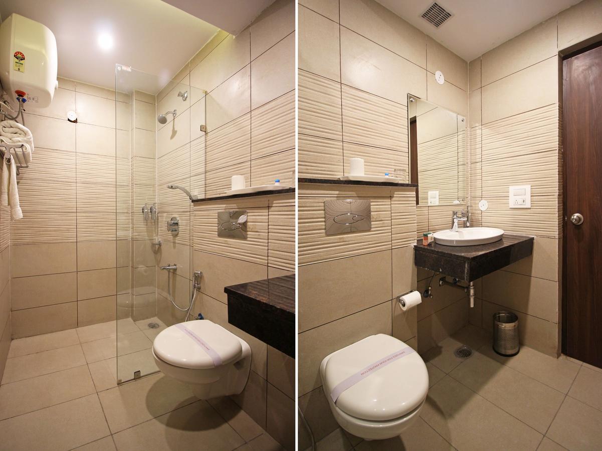 Oyo 8132 Hotel Kukreja Dehradun Ngoại thất bức ảnh